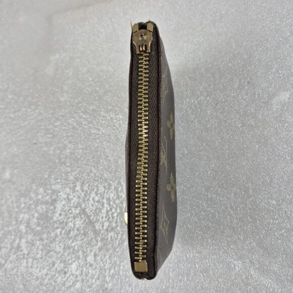 Louis Vuitton LV Coin Purse Pochette Cles Brown Monogram defect 2553698 - Picture 3 of 9